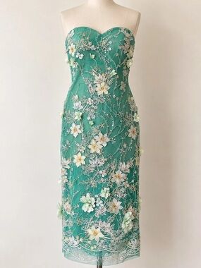 HELSI Francine Embellished Floral Strapless midi size large
